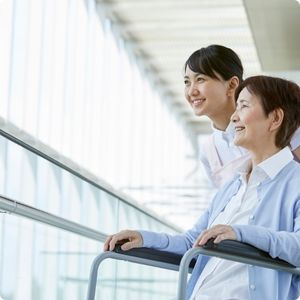 介護福祉士の資格と学校と職業-専門学校plusで取り上げた情報